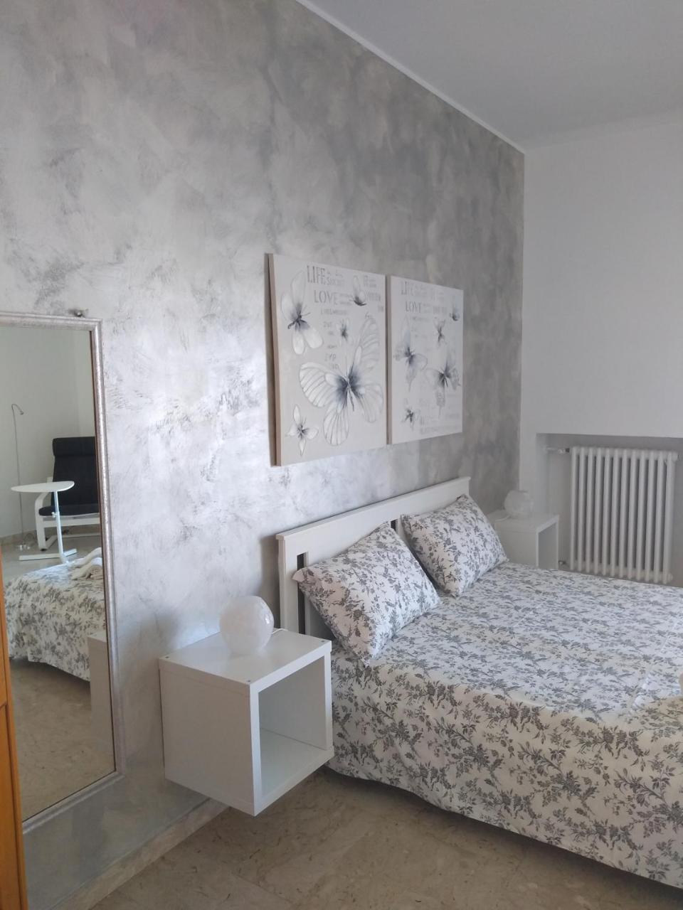 Tanzi Home Bari Eksteriør billede